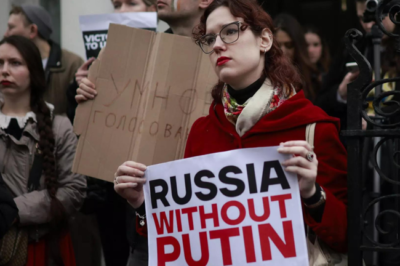 Thousands Rally in ‘Noon against Putin’ Protests, Fulfilling Navalny’s Last Call for Dissent