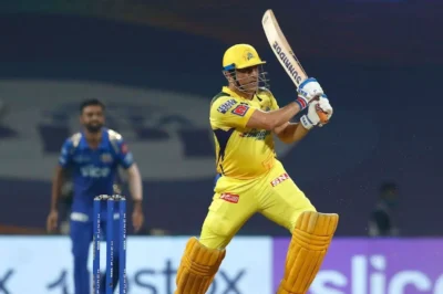 MS Dhoni: Pioneering Wicketkeeper to Eclipse 300 Dismissals in T20 Cricket