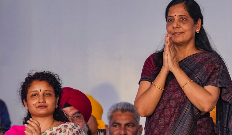 "Sunita Kejriwal Condemns 'Dictatorship' as Husband's Custody Extends, Sparks Political Row"