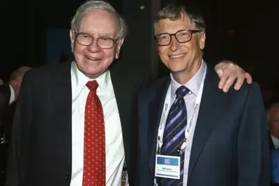 Bill Gates Reveals Warren Buffett’s Secret to Time Management: ‘You Don’t Have to…’