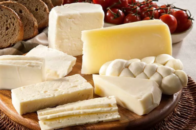 Study Reveals Full-Fat Cheese Can Lower Cholesterol Levels