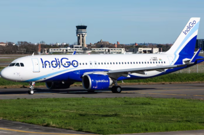 IndiGo System Outage: Flight Delays Affect Passengers Nationwide, Long Queues At Airports