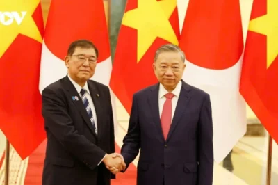 Japan’s Prime Minister Begins Visit to Vietnam