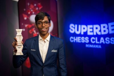 Praggnanandhaa Takes Sole Lead at Superbet Classic After Defeating Wesley So