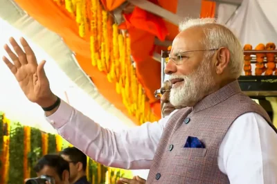 PM Modi Unveils 103 Modernised Railway Stations and Launches Bandra-Bikaner Weekly Train Service