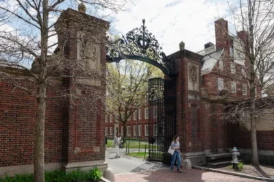 Trump Administration Orders Enhanced Visa Vetting for Harvard-Linked Applicants