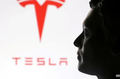 Tesla Suffers $150 Billion Loss as Musk-Trump Clash Over Contracts Shakes Investor Confidence