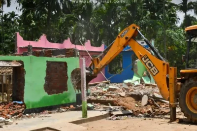 Assam Eviction Turns Deadly: Settlers Attack Police, Forest Guards in Goalpara Reserve