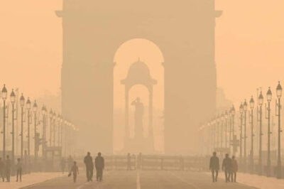 Delhi Wakes to a Thick Blanket of Smog, AQI Stays in ‘Very Poor’ Zone