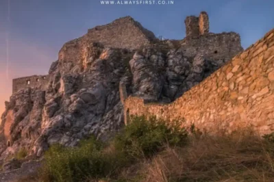 Laser Scans Reveal Lost “City-Sized Fortress” Hidden Beneath the Cambodian Jungle