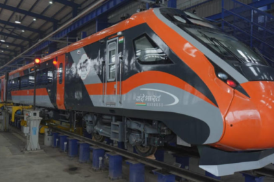 Railways to Pump ₹14,000 Crore into New and Upgraded Vande Bharat Maintenance Hubs