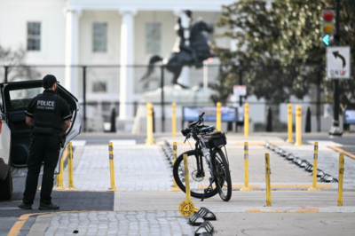 Van Slams Into White House Gate, Secret Service Detains Driver as DC Roads Shut Down