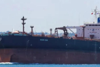 Russian Oil Tankers Shock China With Sudden U-Turn Towards India Amid Global Crisis