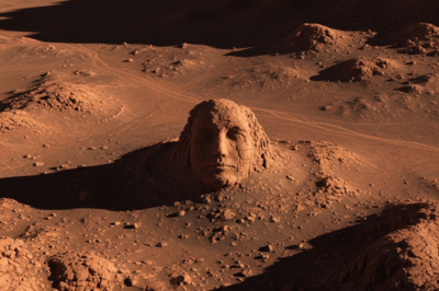 Comparison between 1976 Viking 1 Mars image and modern high-resolution satellite imagery of the Cydonia mesa.