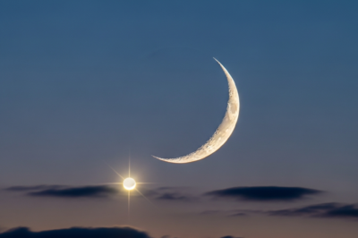 Venus and Moon Conjunction: Rare Celestial Event Dazzles Night Sky Observers