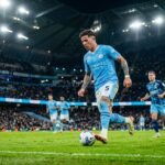 Enzo Fernandez controlling the ball during his Manchester City debut against Coventry City at the Etihad Stadium.