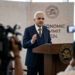 RBI Governor Shaktikanta Das delivering a keynote address on the interdependence of financial and price stability at an economic summit.